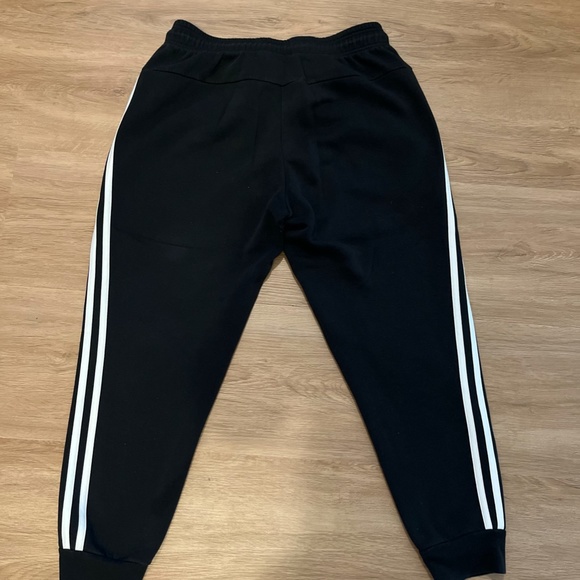 Adidas Women's Essentials 3-Stripes Fleece Jogger Sweatpants/BLACK/Size M - Picture 6 of 9